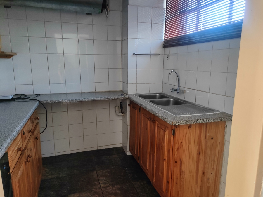 2 Bedroom Property for Sale in Weavind Park Gauteng