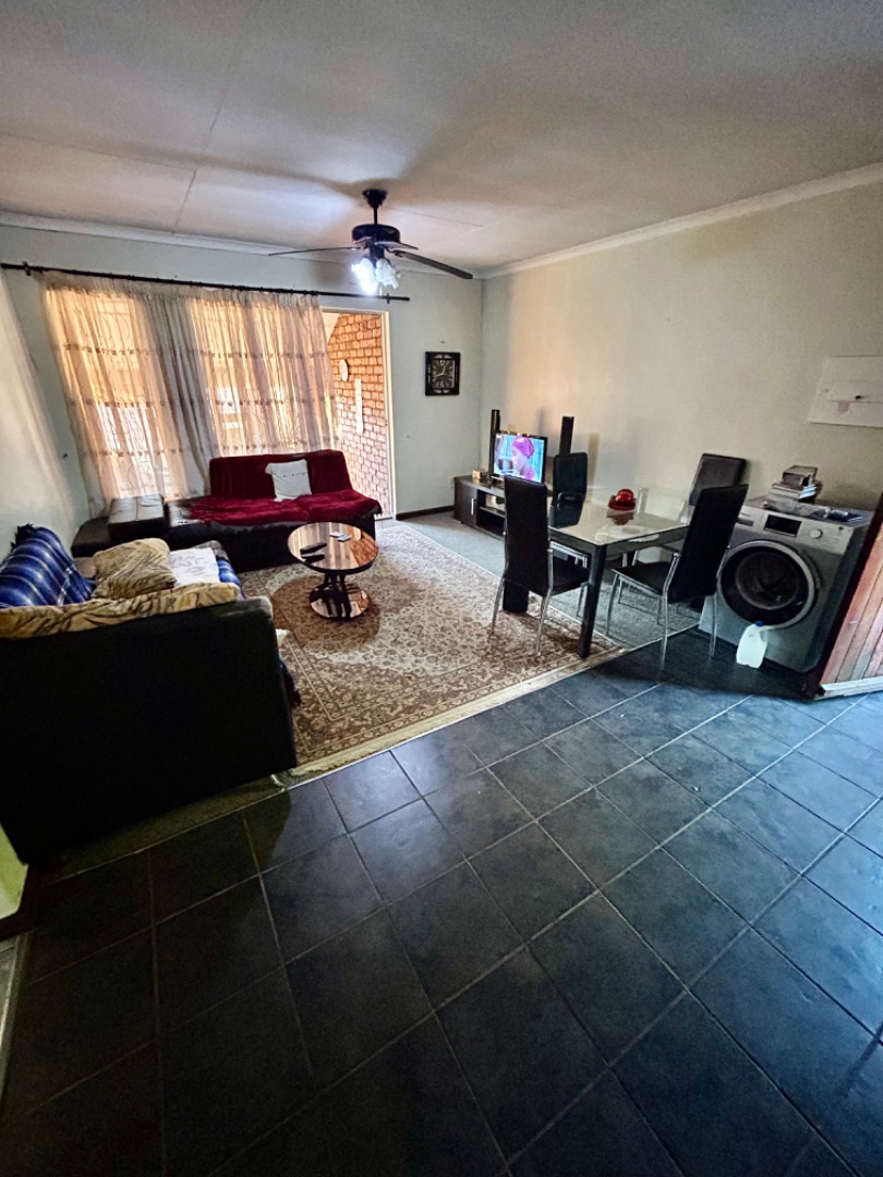 3 Bedroom Property for Sale in Doornpoort Gauteng