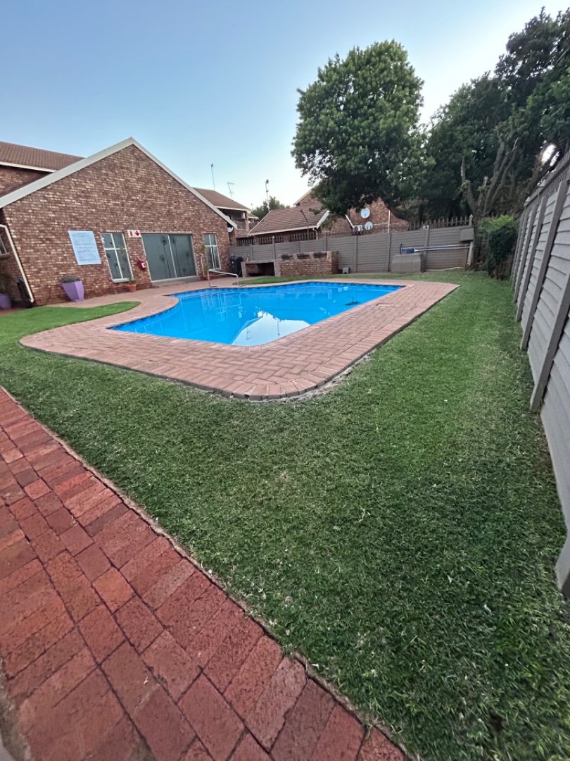 3 Bedroom Property for Sale in Doornpoort Gauteng