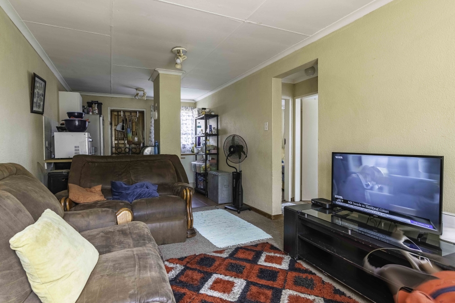 2 Bedroom Property for Sale in Allens Nek Gauteng