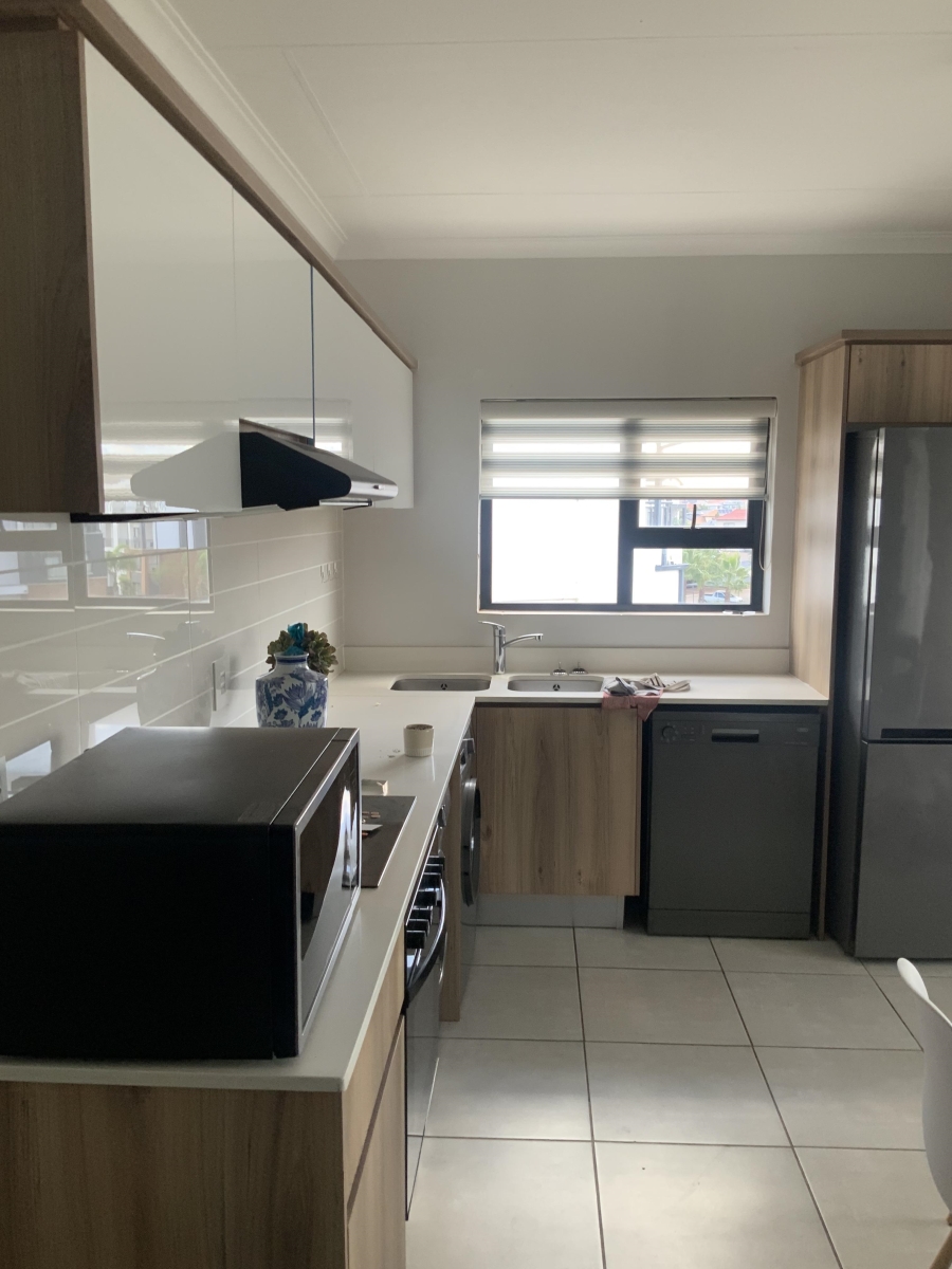 To Let 2 Bedroom Property for Rent in Hazeldean Gauteng