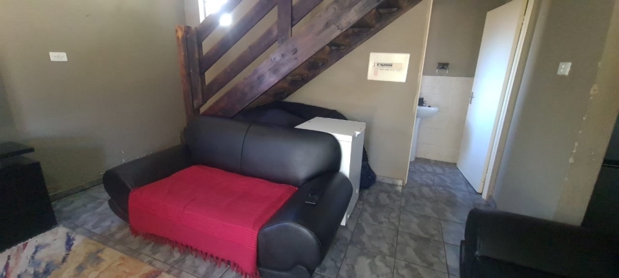 2 Bedroom Property for Sale in Heuwelsig Estate Gauteng