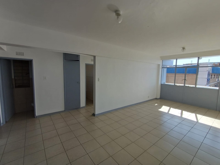 To Let 2 Bedroom Property for Rent in Germiston Central Gauteng