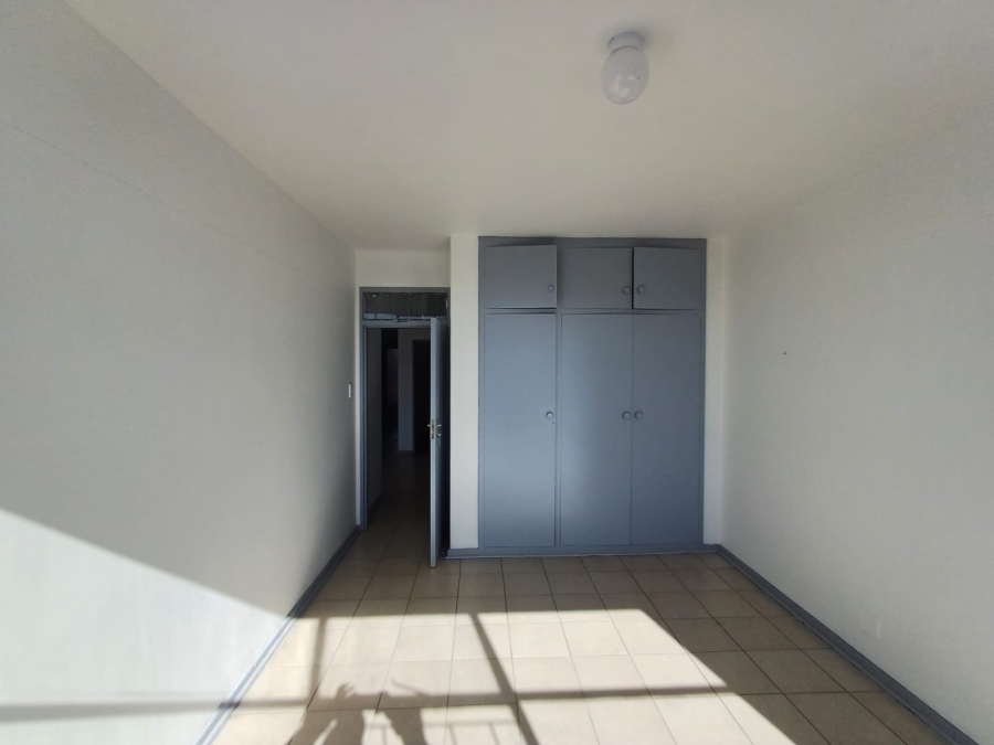 To Let 2 Bedroom Property for Rent in Germiston Central Gauteng