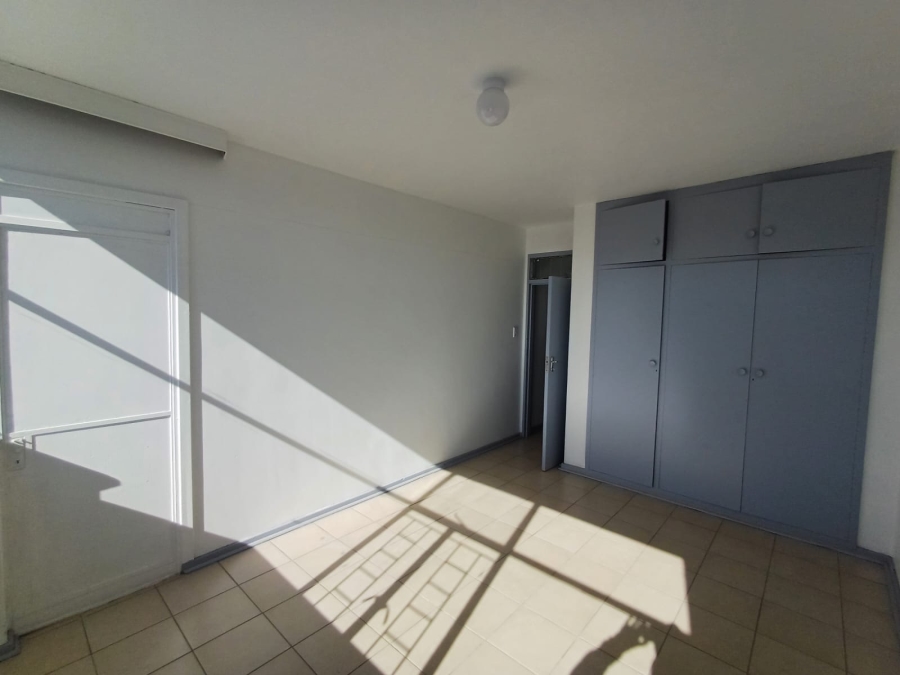 To Let 2 Bedroom Property for Rent in Germiston Central Gauteng