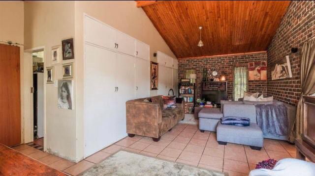 6 Bedroom Property for Sale in Murrayfield Gauteng