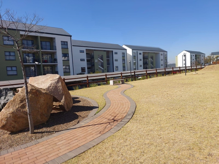 To Let 2 Bedroom Property for Rent in Linbro Park Gauteng