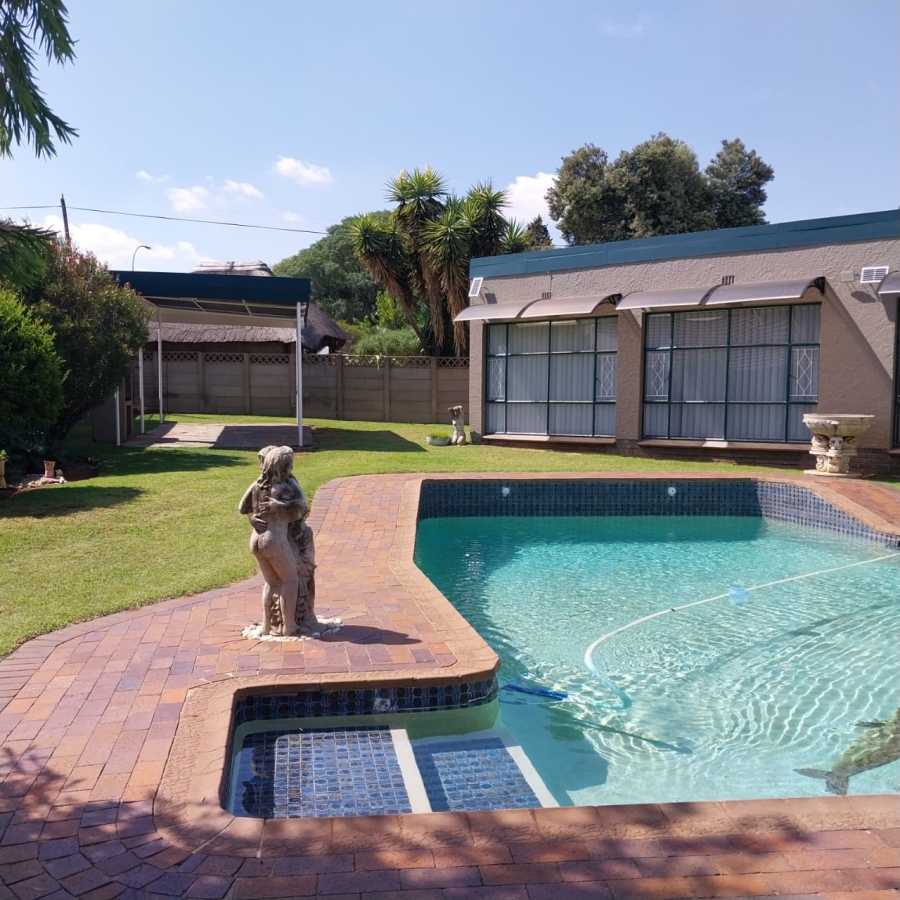 3 Bedroom Property for Sale in Dalpark Proper Gauteng