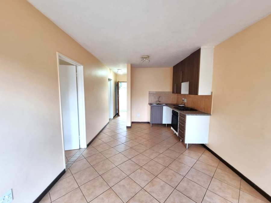 2 Bedroom Property for Sale in Noordwyk Gauteng