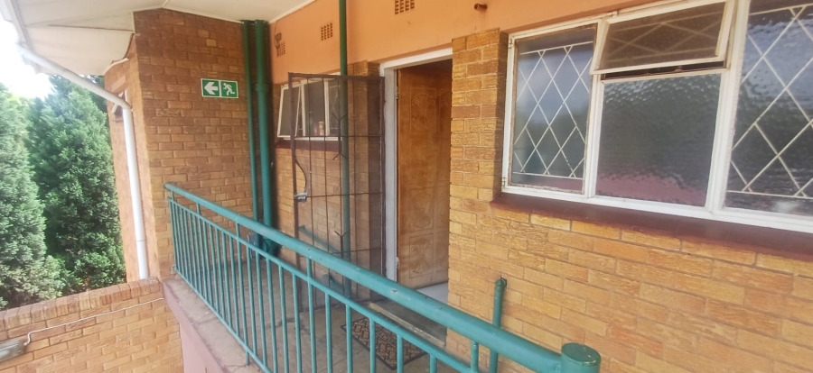 2 Bedroom Property for Sale in Vanderbijlpark CW 1 Gauteng