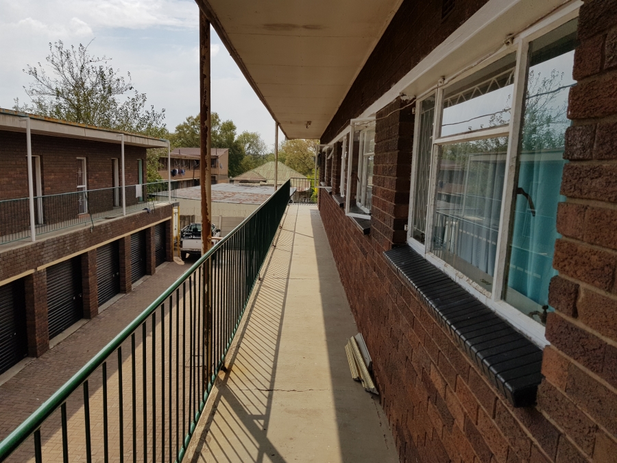 2 Bedroom Property for Sale in Vereeniging Gauteng