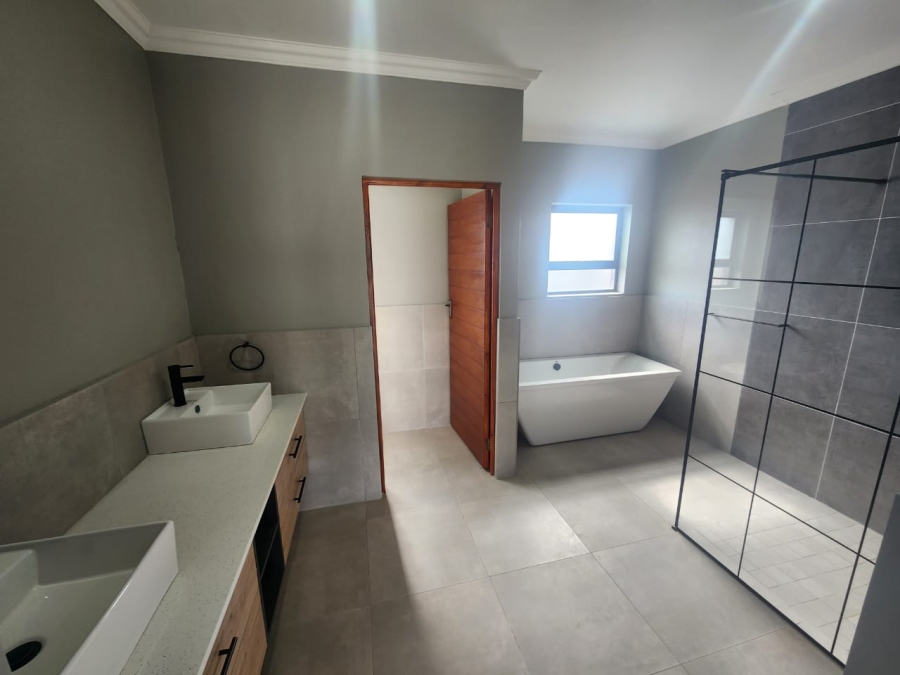 4 Bedroom Property for Sale in Roodepark Eco Estate Gauteng