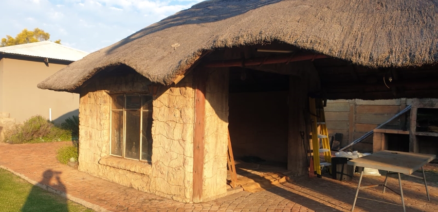 4 Bedroom Property for Sale in Rietfontein Gauteng
