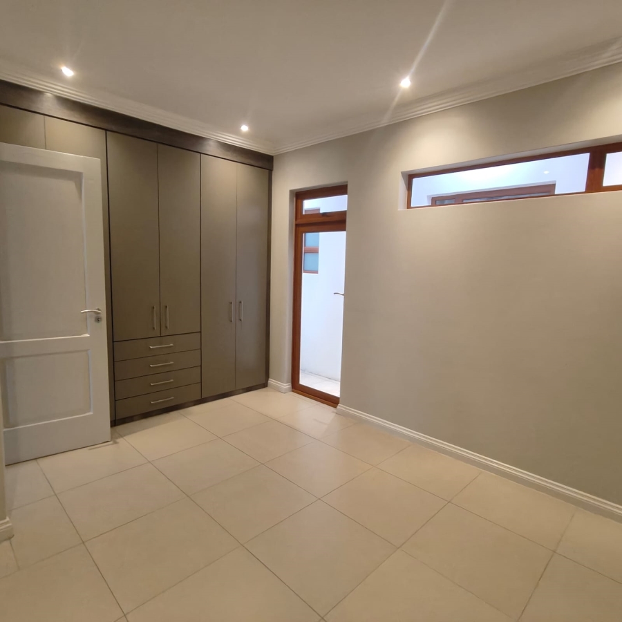 To Let 2 Bedroom Property for Rent in Three Rivers Gauteng