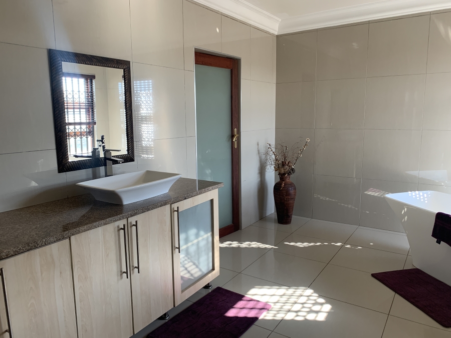 4 Bedroom Property for Sale in Vaalbank Gauteng