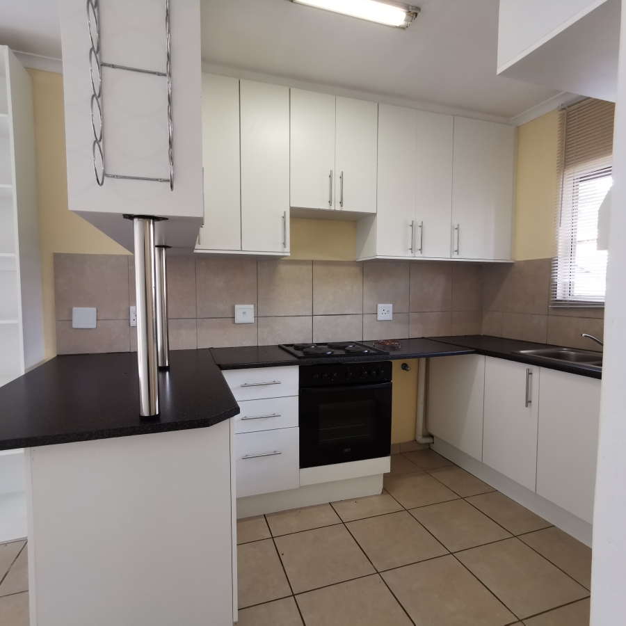 2 Bedroom Property for Sale in Lyndhurst Gauteng