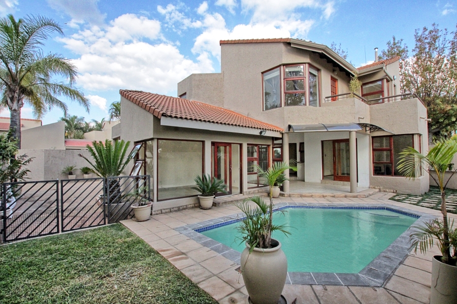To Let 4 Bedroom Property for Rent in Sunninghill Gauteng