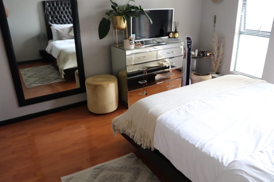 2 Bedroom Property for Sale in Bedfordview Gauteng