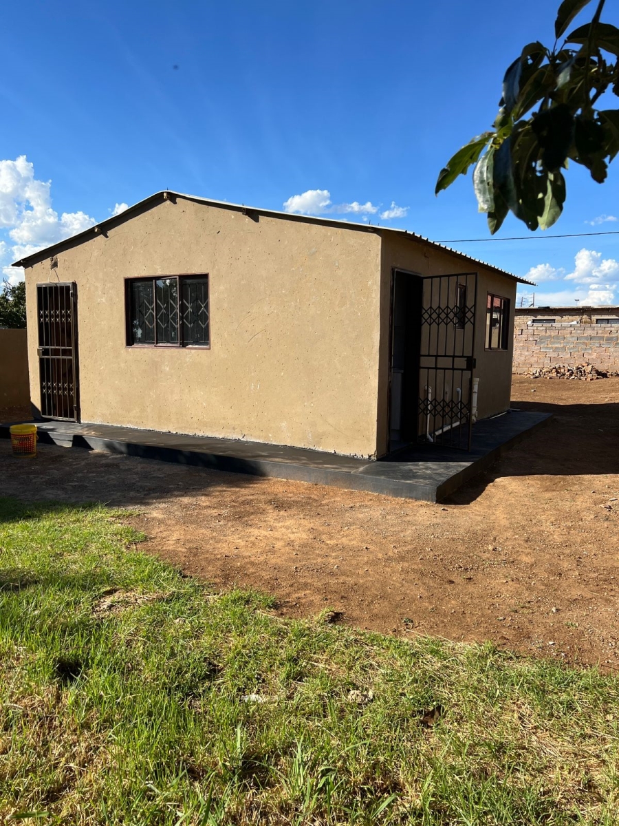 To Let 2 Bedroom Property for Rent in Orange Farm Gauteng