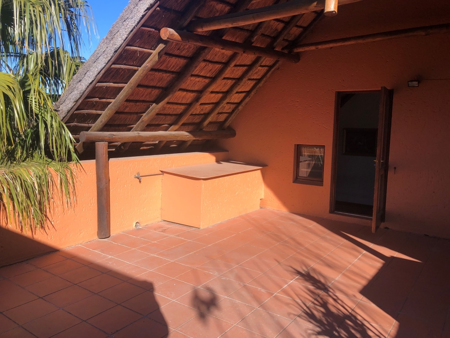 2 Bedroom Property for Sale in Sunninghill Gauteng