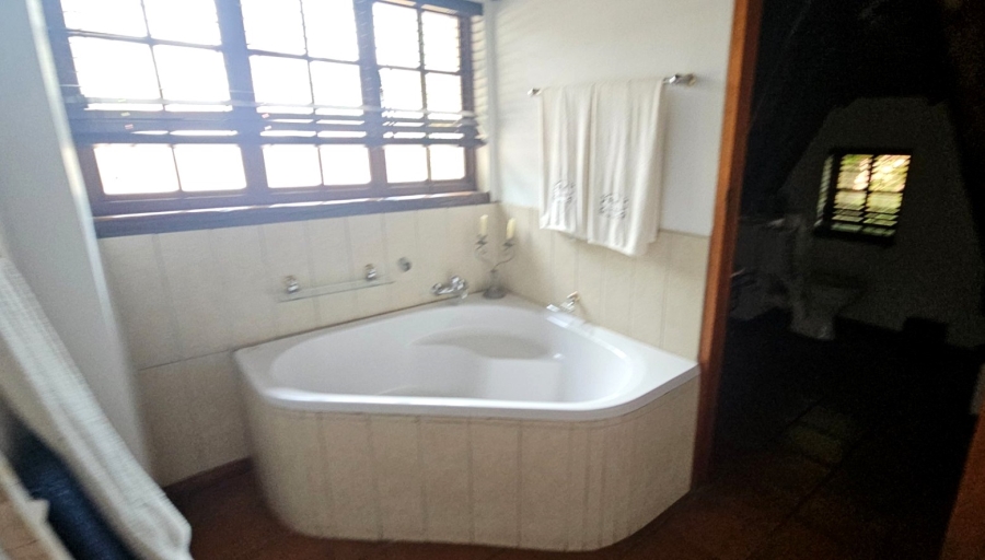 4 Bedroom Property for Sale in Annlin Gauteng