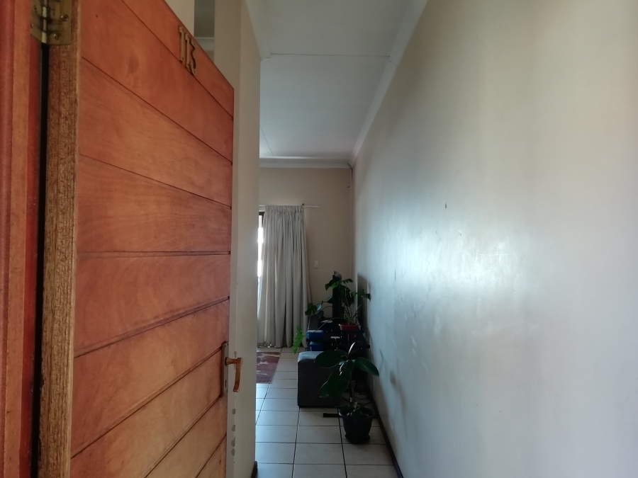 2 Bedroom Property for Sale in Lonehill Gauteng