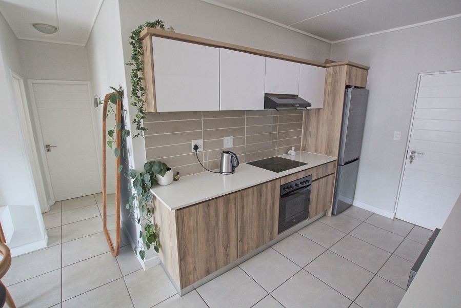 To Let 1 Bedroom Property for Rent in Linbro Park Gauteng