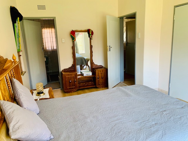 4 Bedroom Property for Sale in Glenvarloch Gauteng