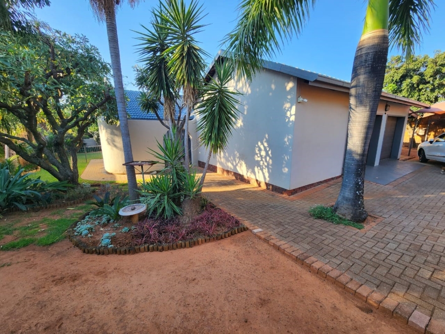 4 Bedroom Property for Sale in Magalieskruin Gauteng