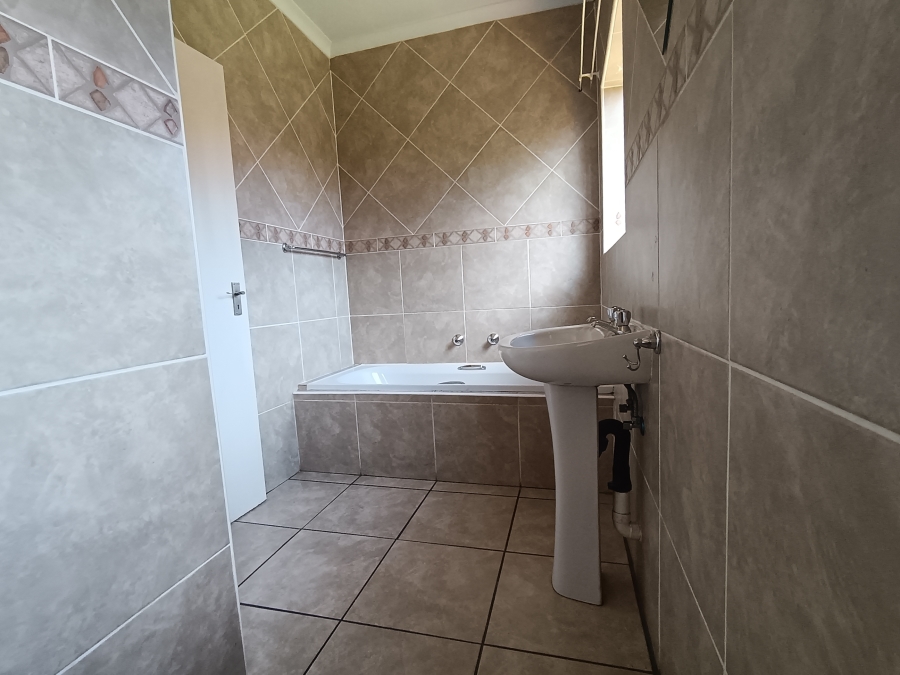 3 Bedroom Property for Sale in Rand Collieries Gauteng