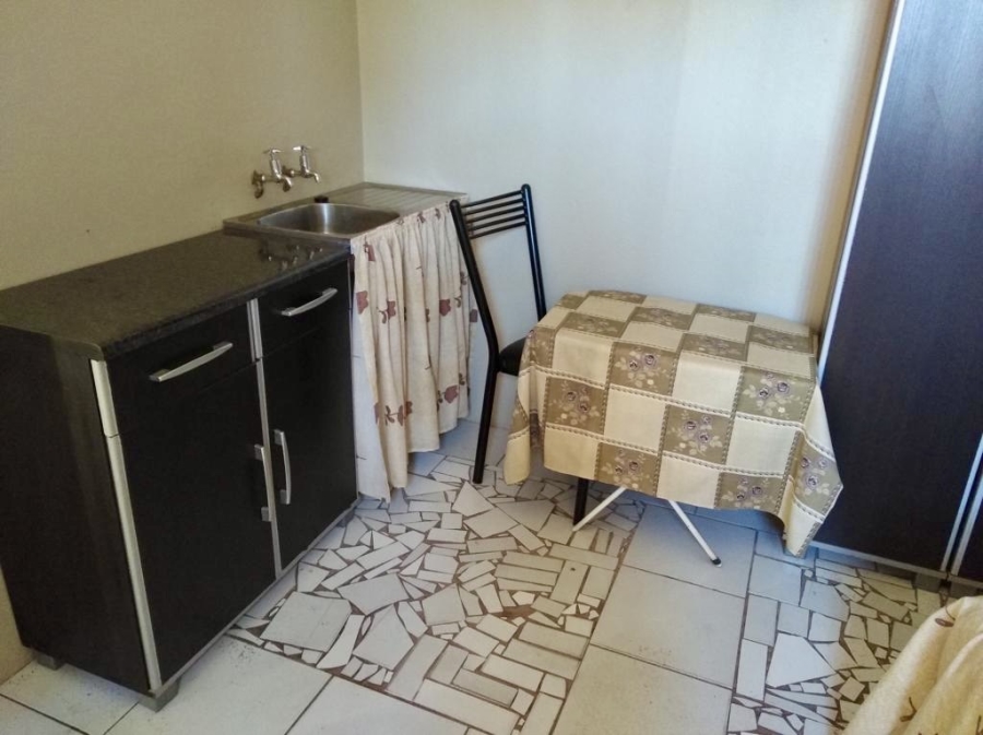 To Let 1 Bedroom Property for Rent in Welgedacht Gauteng
