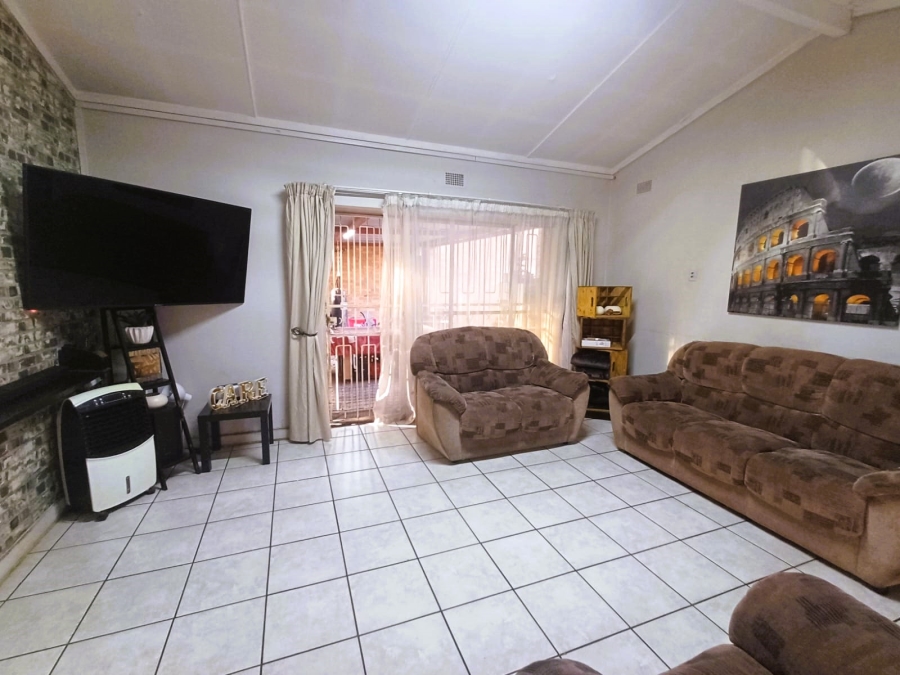 3 Bedroom Property for Sale in Vanderbijlpark CE 2 Gauteng