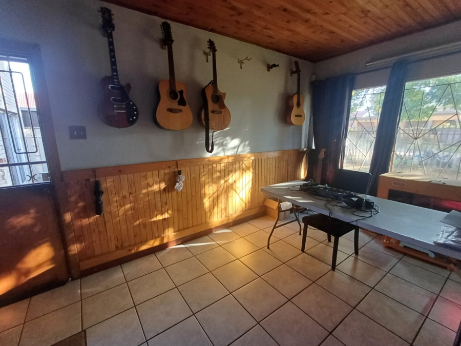 3 Bedroom Property for Sale in Vanderbijlpark CE 2 Gauteng