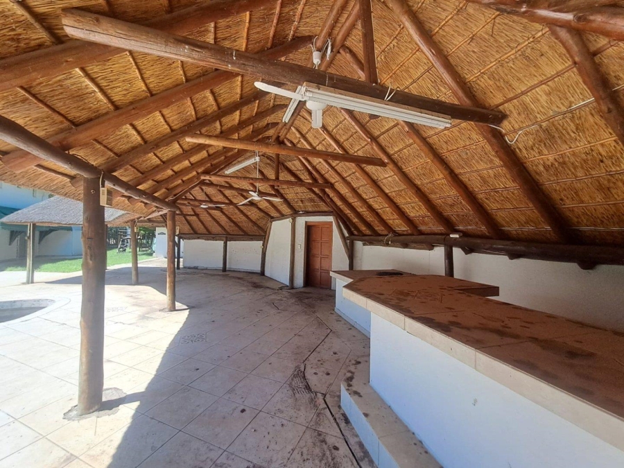 10 Bedroom Property for Sale in Windsor On Vaal Gauteng