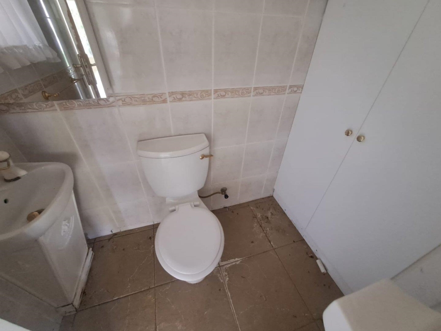 10 Bedroom Property for Sale in Windsor On Vaal Gauteng