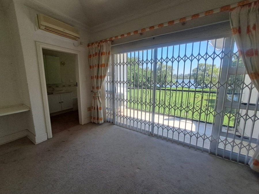 10 Bedroom Property for Sale in Windsor On Vaal Gauteng