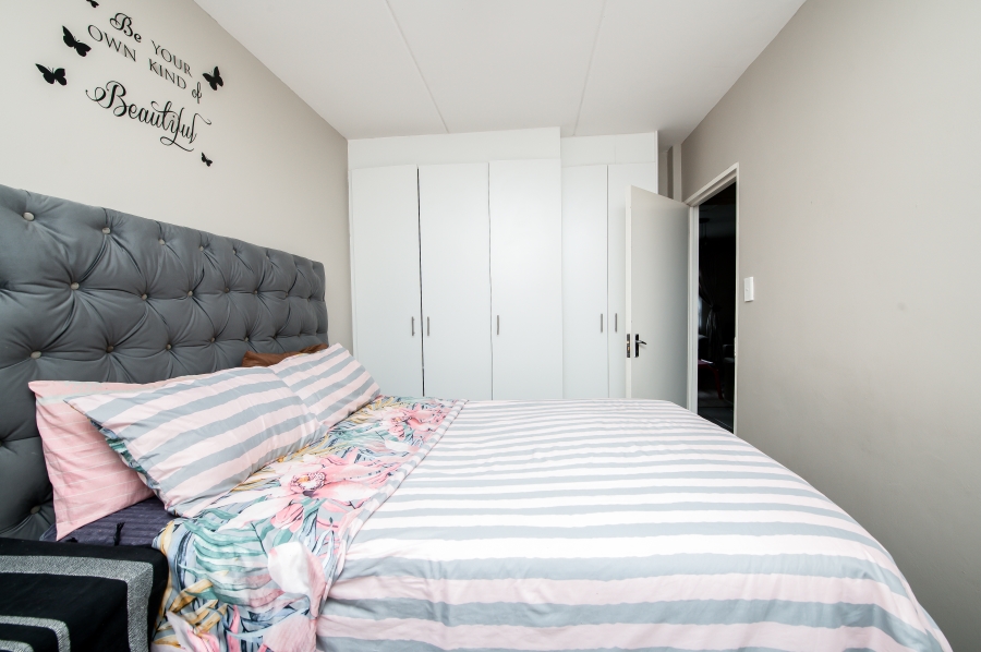 3 Bedroom Property for Sale in Noordwyk Gauteng