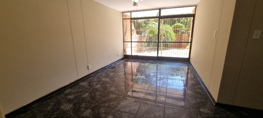 3 Bedroom Property for Sale in Sinoville Gauteng