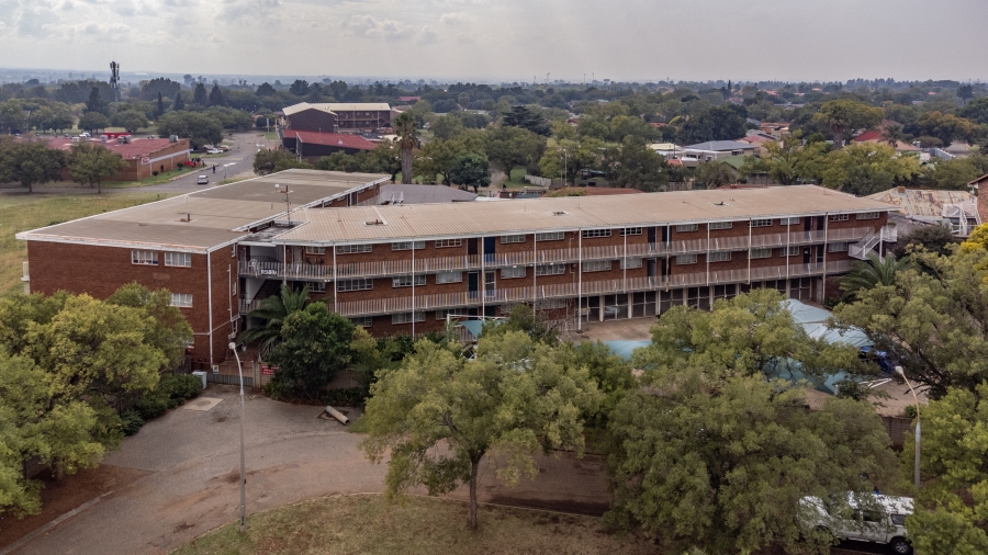 33 Bedroom Property for Sale in Vanderbijlpark CE 2 Gauteng