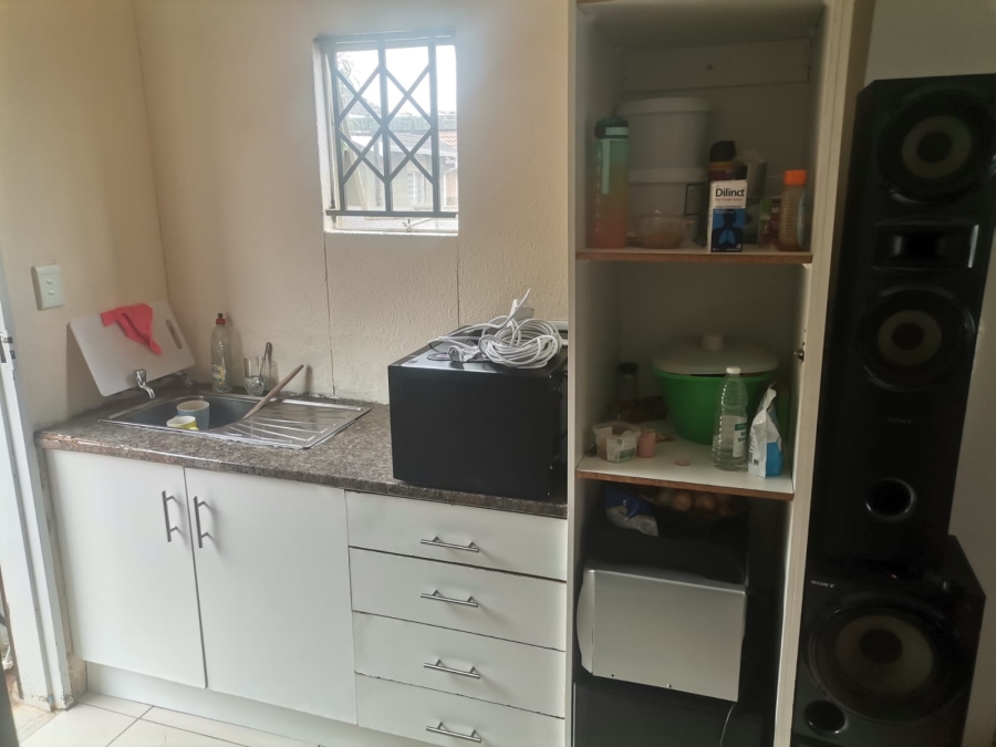 2 Bedroom Property for Sale in Savanna City Gauteng