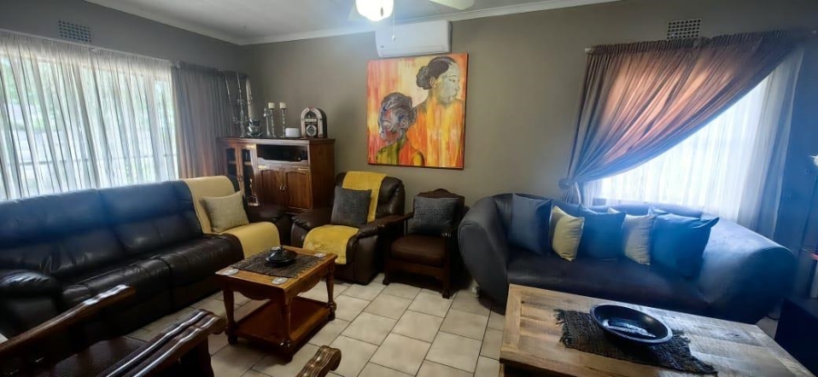 4 Bedroom Property for Sale in Vanderbijlpark SE 6 Gauteng