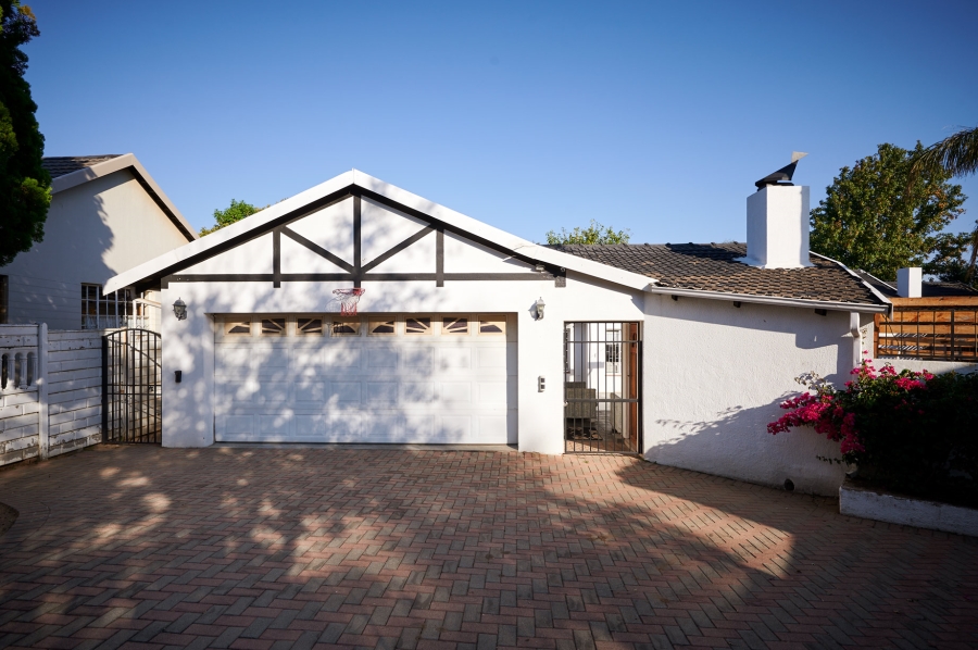 3 Bedroom Property for Sale in Vorna Valley Gauteng