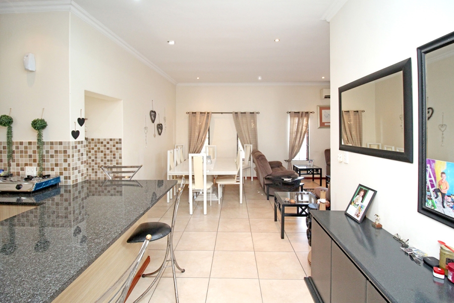 4 Bedroom Property for Sale in Broadacres Gauteng