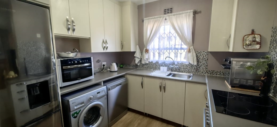 2 Bedroom Property for Sale in Vanderbijlpark SE 2 Gauteng