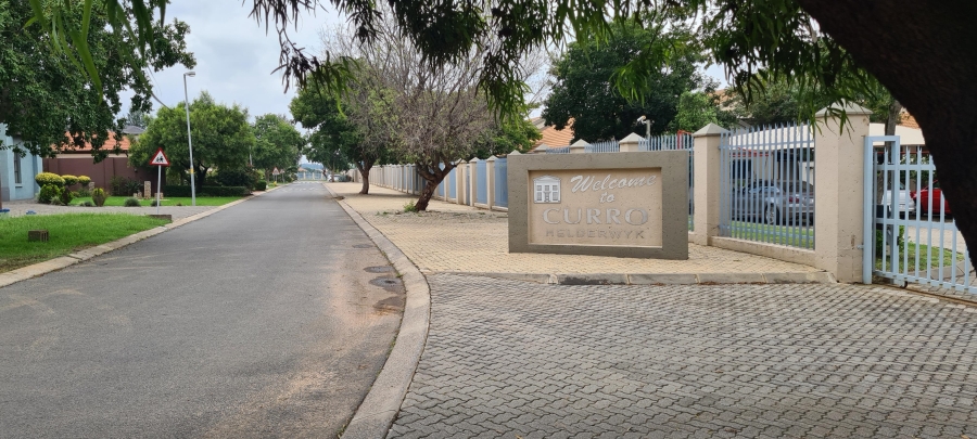 4 Bedroom Property for Sale in Helderwyk Gauteng