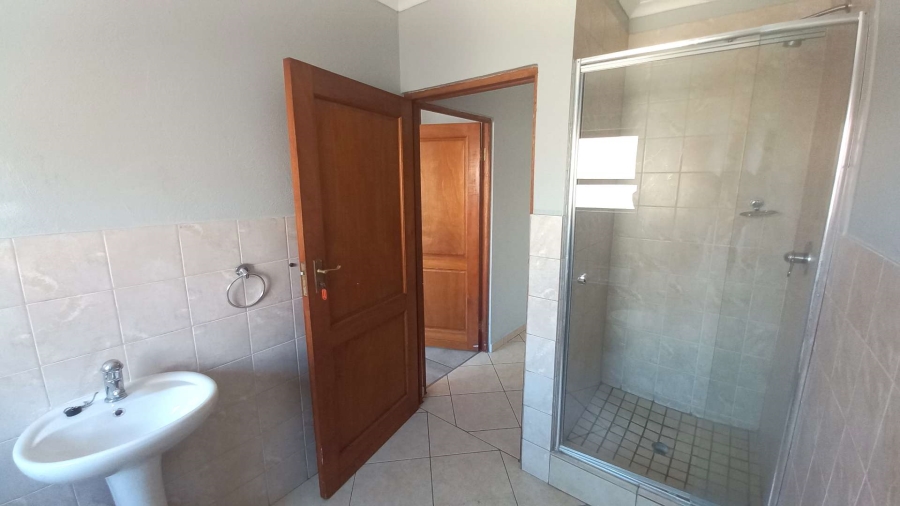 2 Bedroom Property for Sale in Ferndale Gauteng