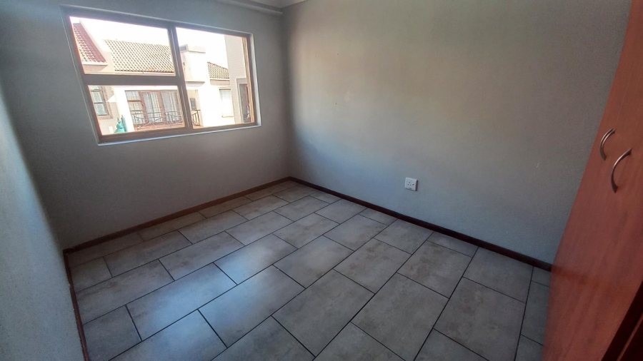 2 Bedroom Property for Sale in Ferndale Gauteng