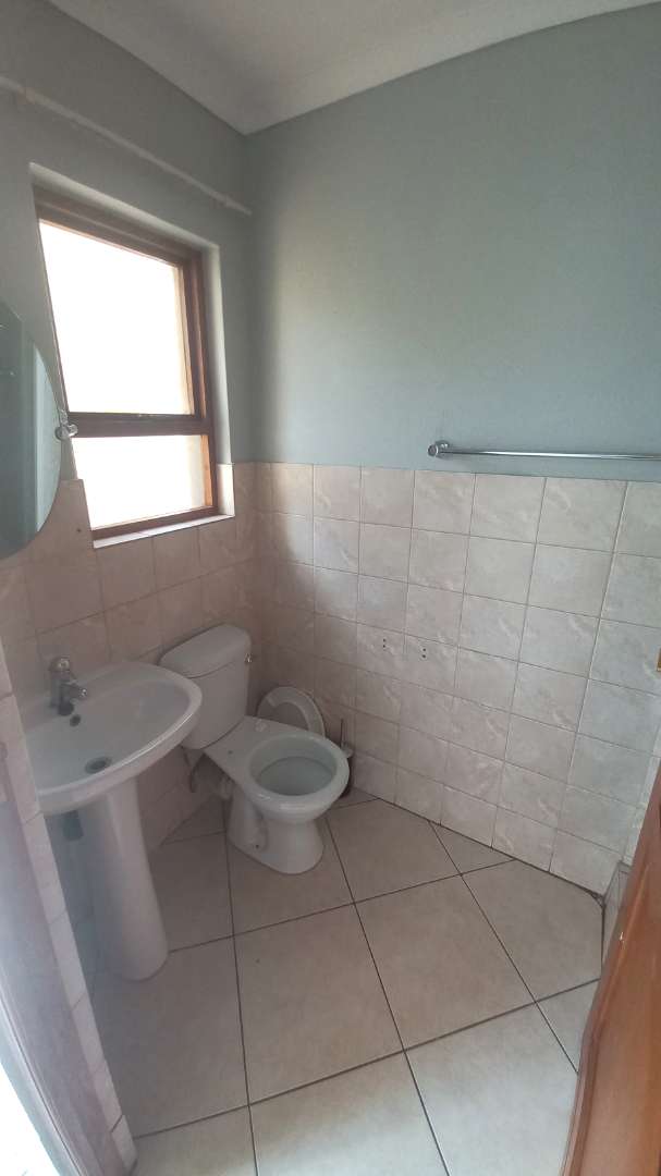 2 Bedroom Property for Sale in Ferndale Gauteng