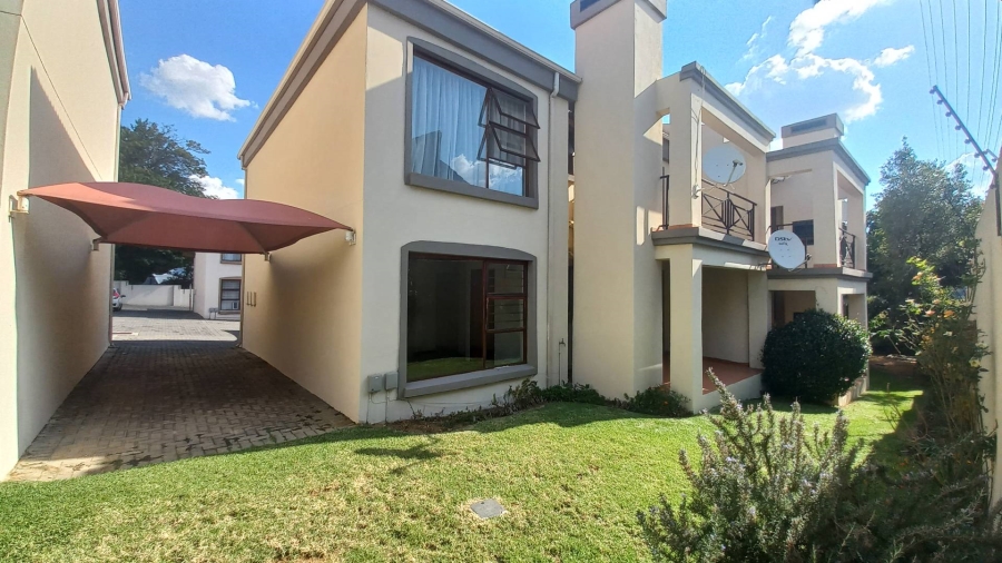 2 Bedroom Property for Sale in Ferndale Gauteng