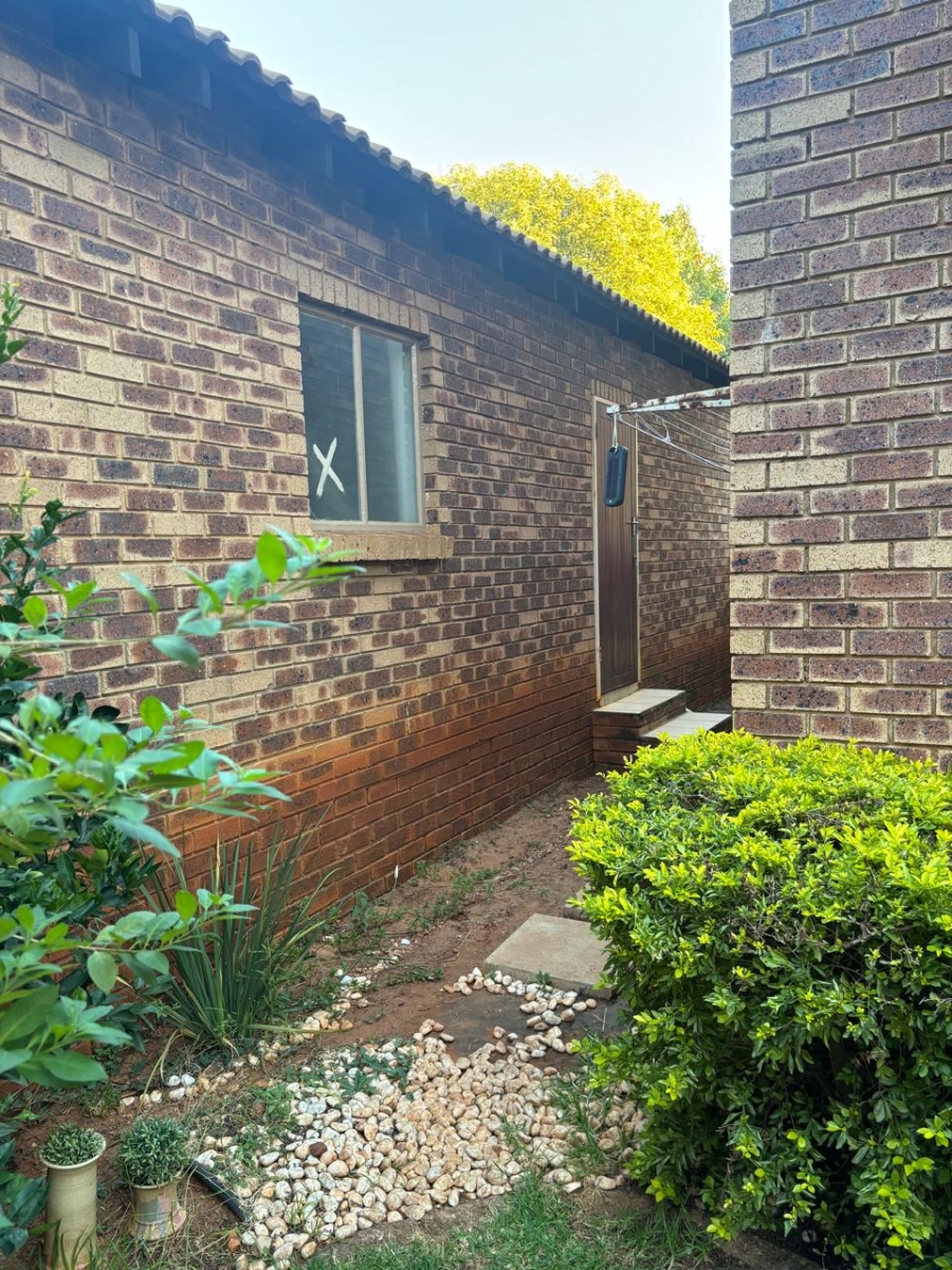 2 Bedroom Property for Sale in Boardwalk Villas Gauteng